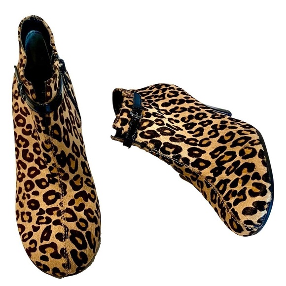 Aerosoles Patrol Car Leopard Print Ankle Boots Diamond Flex Outsole Size 7 M - Picture 3 of 13